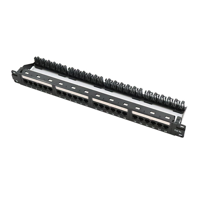 19''1U 24 Port Cat5e UTP Punch Patch Patch Patch cu manager de cablu nou